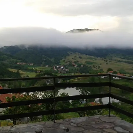 Chitakovata House Holiday home *